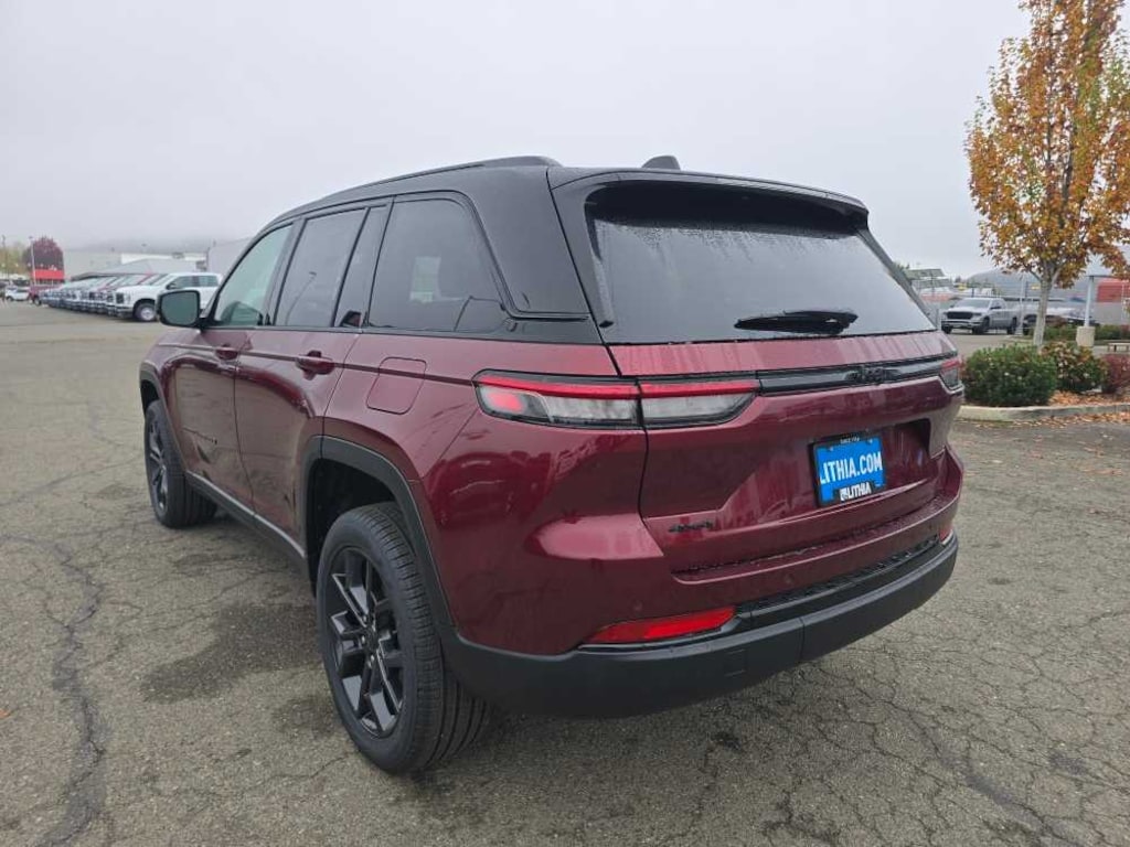 New 2025 Jeep Grand Cherokee Limited Sport Utility
