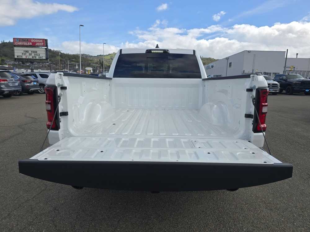 Thumbnail: 2026 RAM 1500 - 19