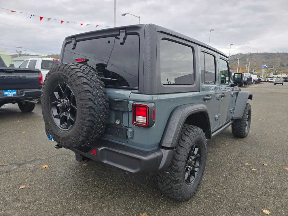 Thumbnail: 2026 Jeep Wrangler - 5