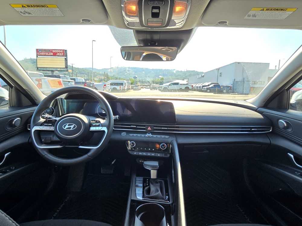 2024 Hyundai Elantra SEL 15
