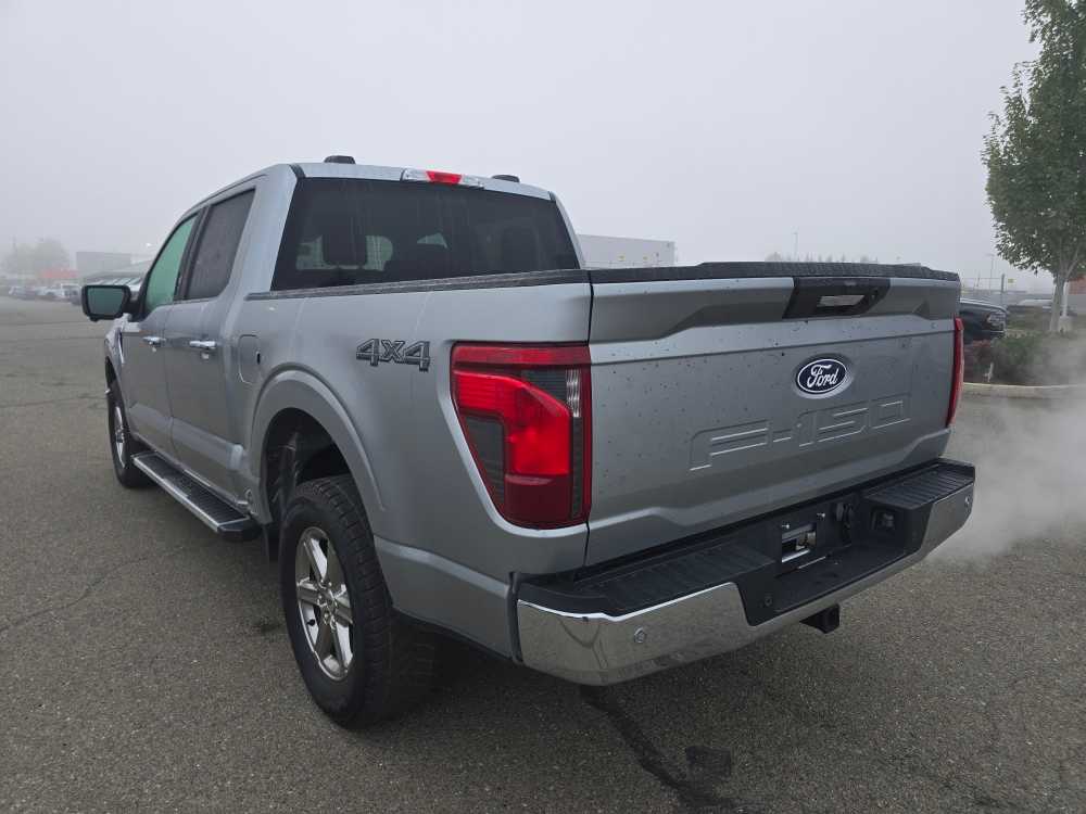 2024 Ford F-150 XLT photo 2