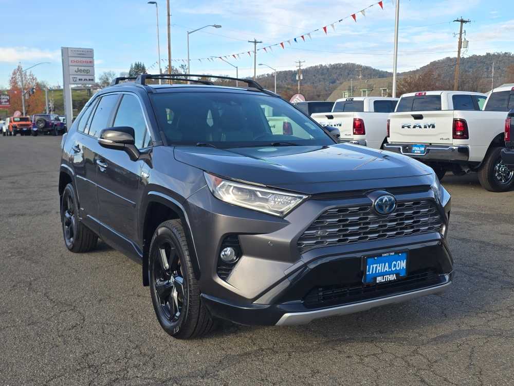 Thumbnail: 2019 Toyota RAV4 - 7
