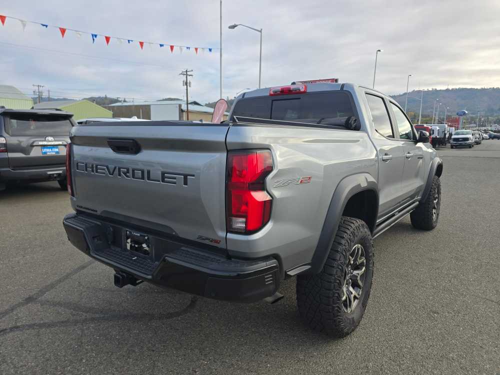 2024 Chevrolet Colorado ZR2 photo 3