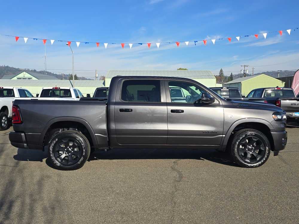 Thumbnail: 2026 RAM 1500 - 6
