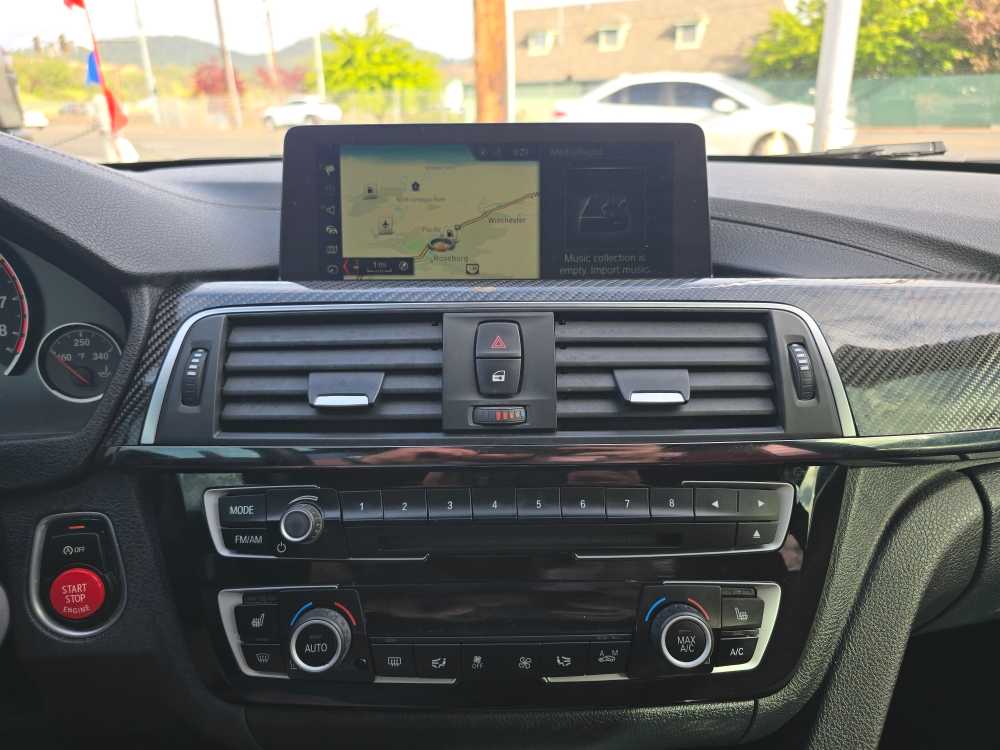 Thumbnail: 2018 BMW M4 - 12