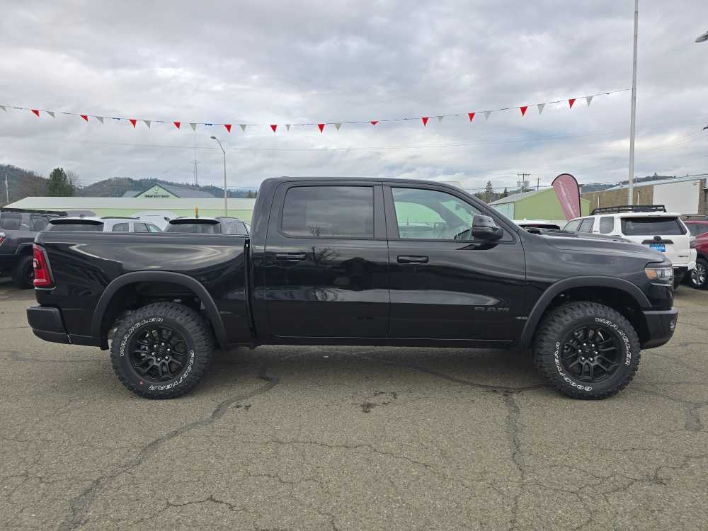 Thumbnail: 2026 RAM 1500 - 6