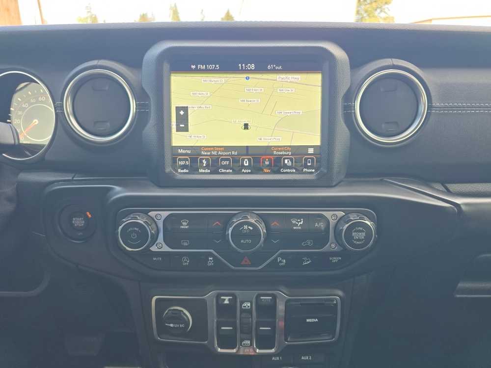 2018 Jeep All-New Wrangler Unlimited Sahara - Photo 12