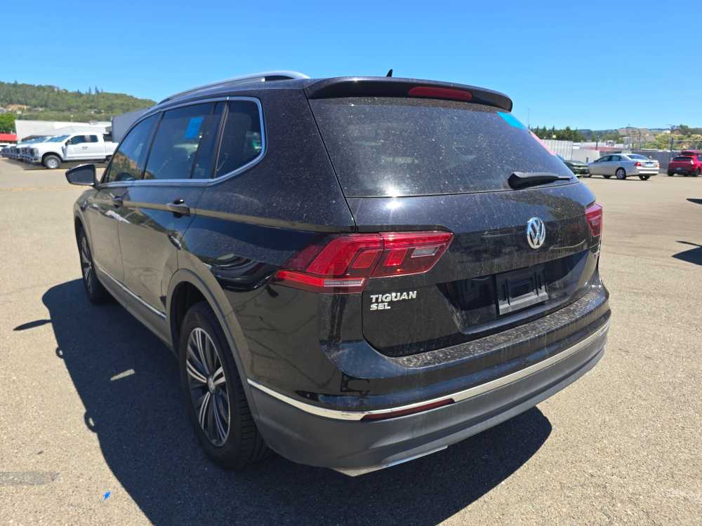 Used 2018 Volkswagen Tiguan SEL with VIN 3VV2B7AX2JM001867 for sale in Roseburg, OR