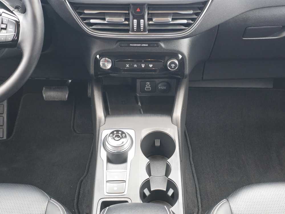 Thumbnail: 2025 Ford Escape - 13