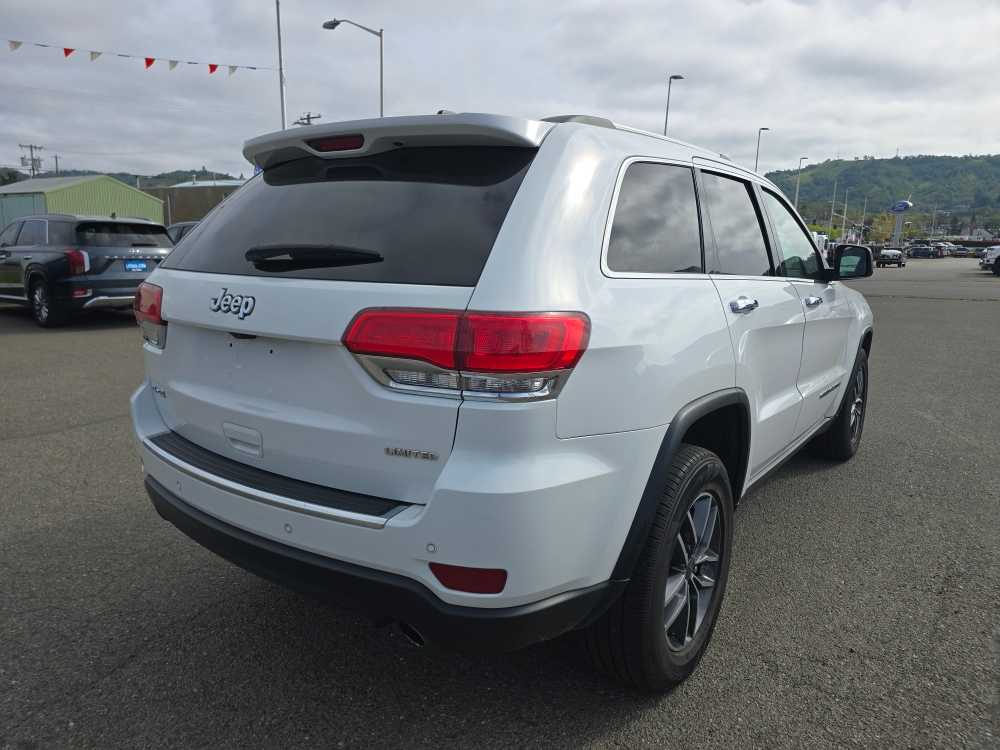 Thumbnail: 2019 Jeep Grand Cherokee - 5