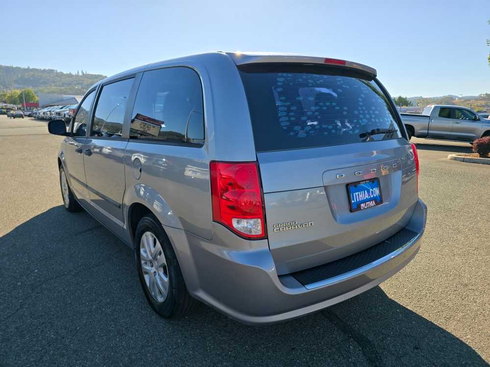 Thumbnail: 2015 Dodge Grand Caravan - 3