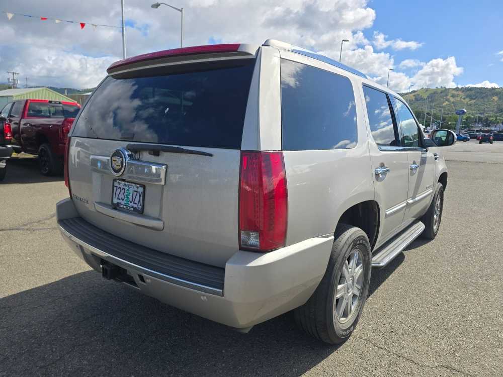 Thumbnail: 2007 Cadillac Escalade - 3