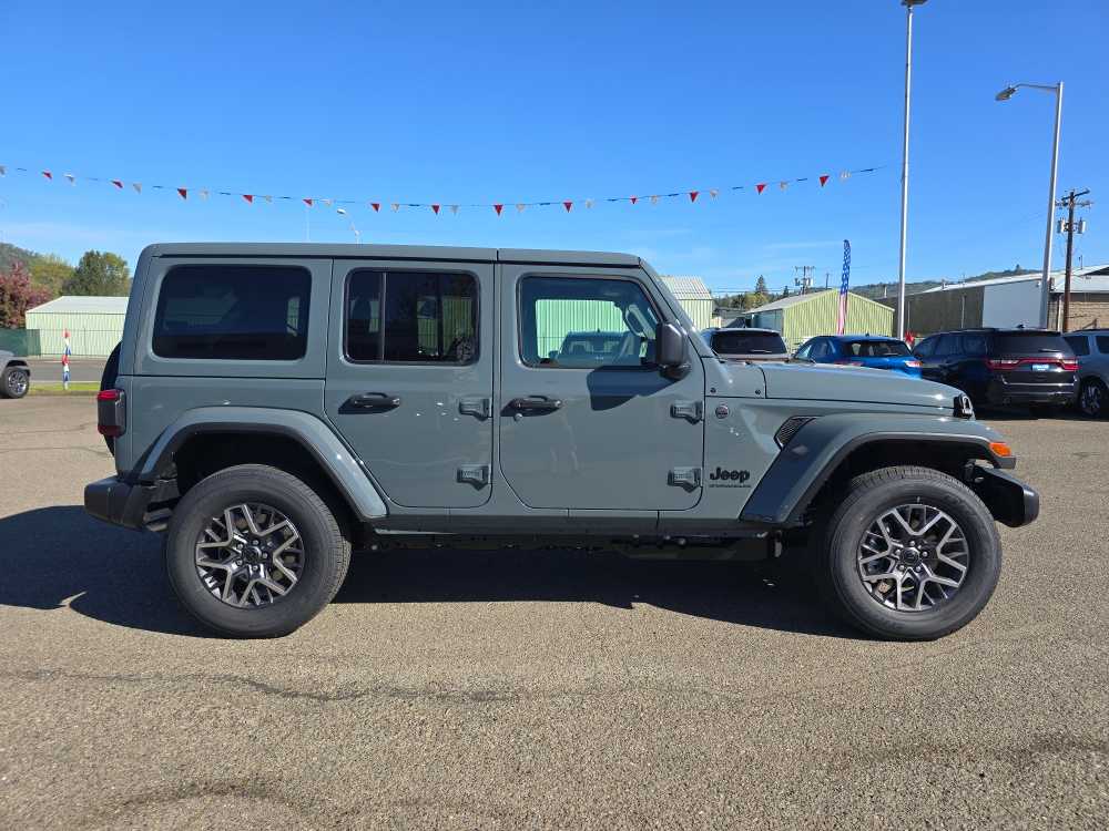Thumbnail: 2026 Jeep Wrangler - 6