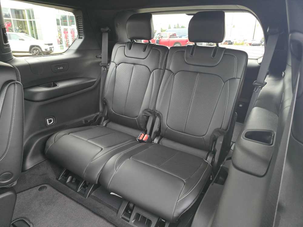 Thumbnail: 2025 Jeep Grand Cherokee L - 17