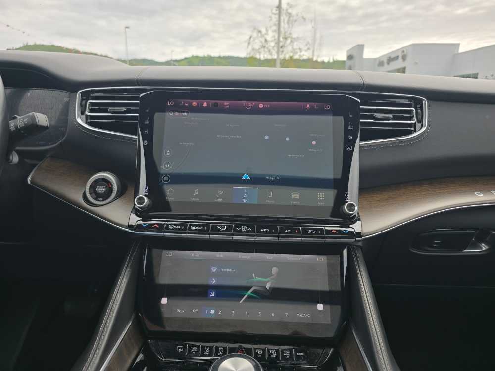 Thumbnail: 2023 Jeep Grand Wagoneer - 12