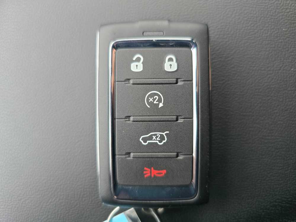 Thumbnail: 2025 Jeep Grand Cherokee - 21