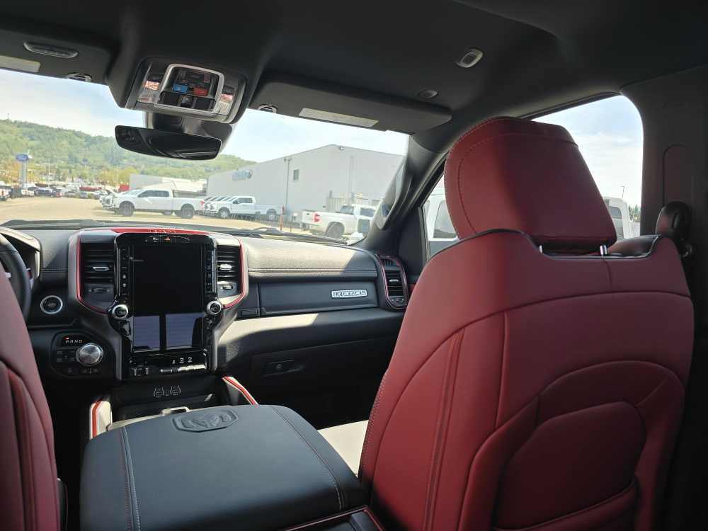 Thumbnail: 2026 RAM 1500 - 14