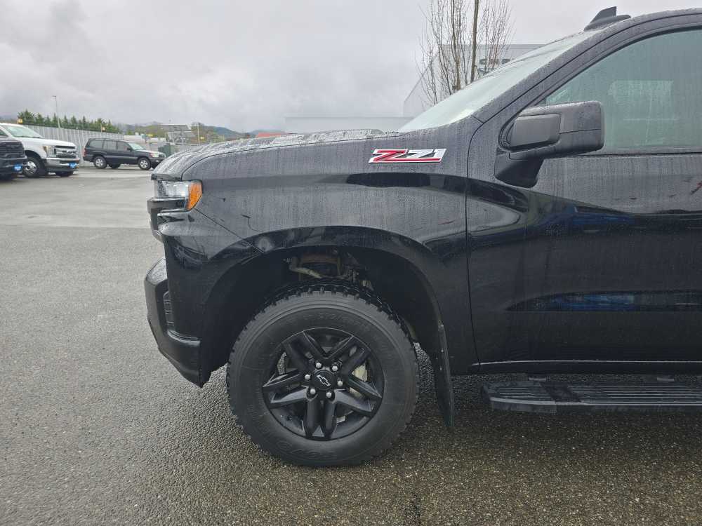 Thumbnail: 2022 Chevrolet Silverado 1500 - 18