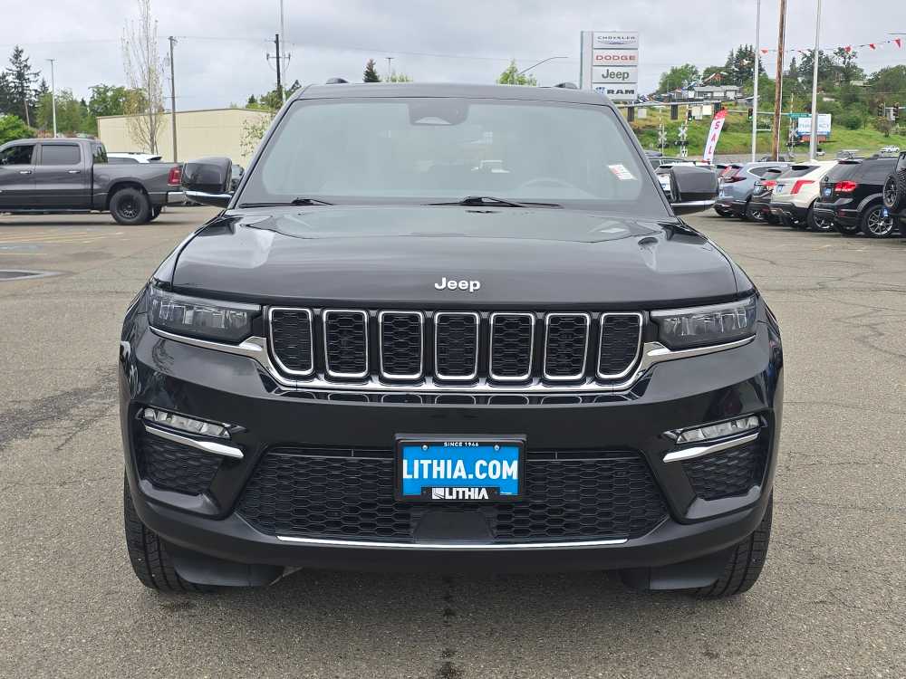 Thumbnail: 2024 Jeep Grand Cherokee - 7