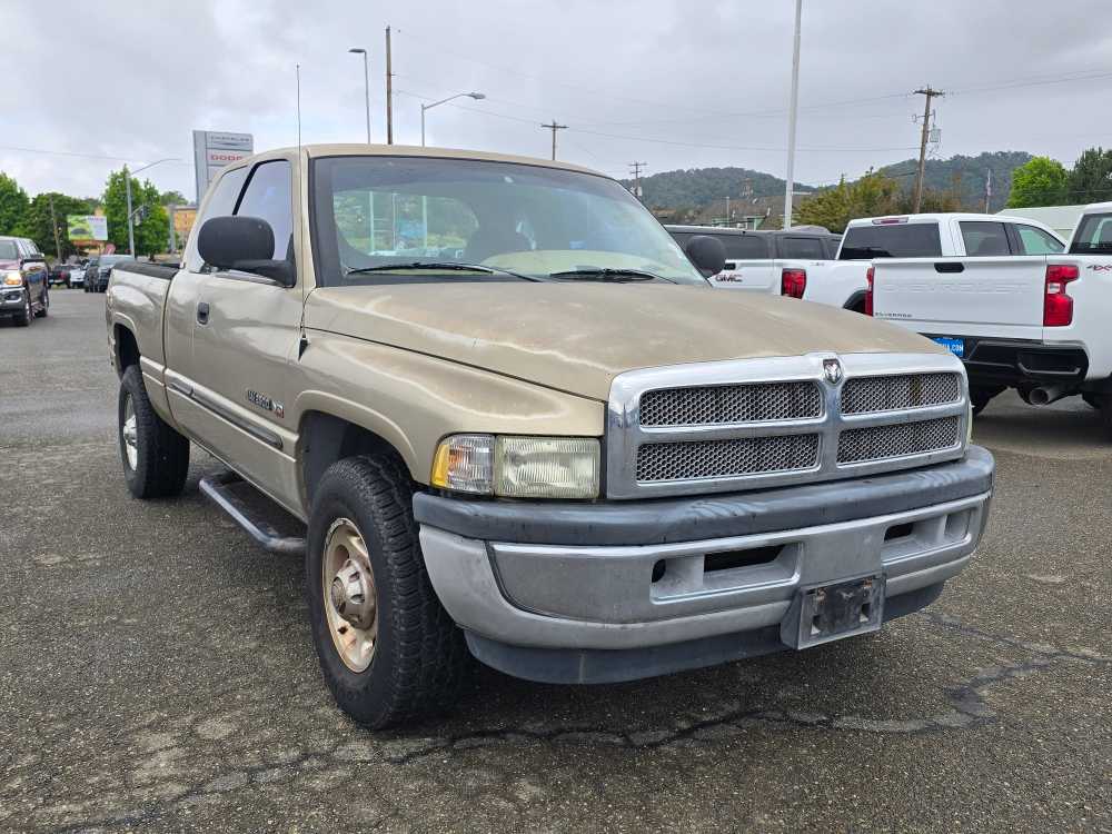 Thumbnail: 2002 Dodge Ram 2500 - 4
