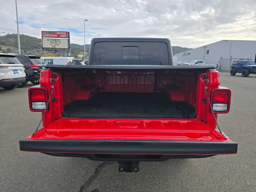 Thumbnail: 2023 Jeep Gladiator - 19