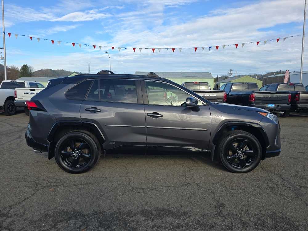 Thumbnail: 2019 Toyota RAV4 - 6