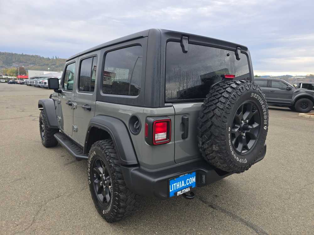 Thumbnail: 2021 Jeep Wrangler - 3