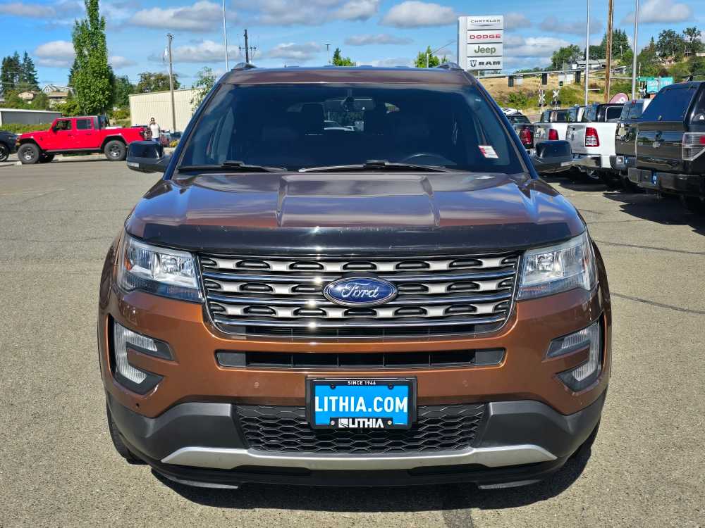 Thumbnail: 2017 Ford Explorer - 8