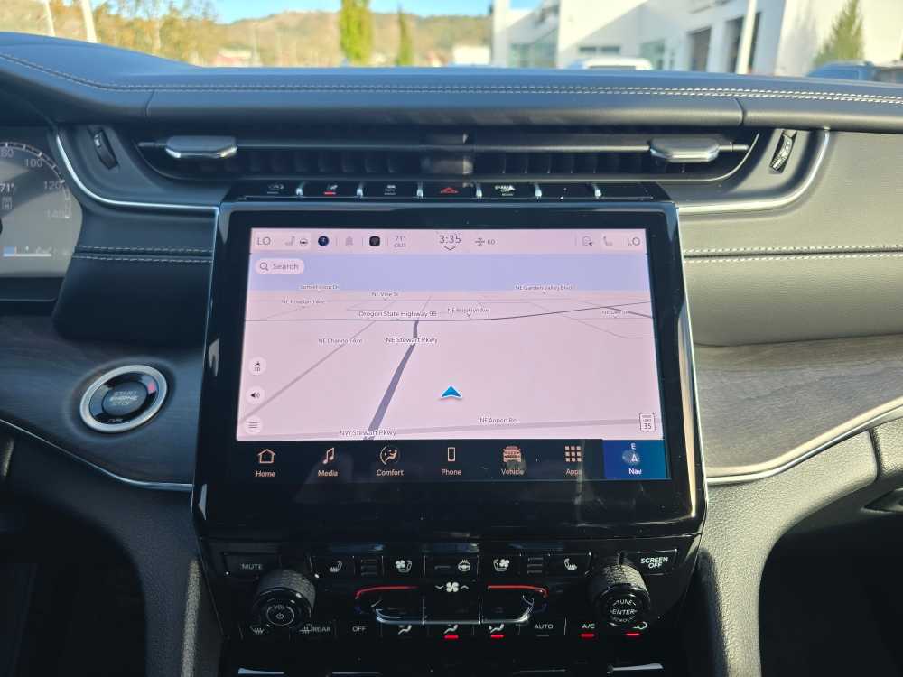 Thumbnail: 2025 Jeep Grand Cherokee - 12