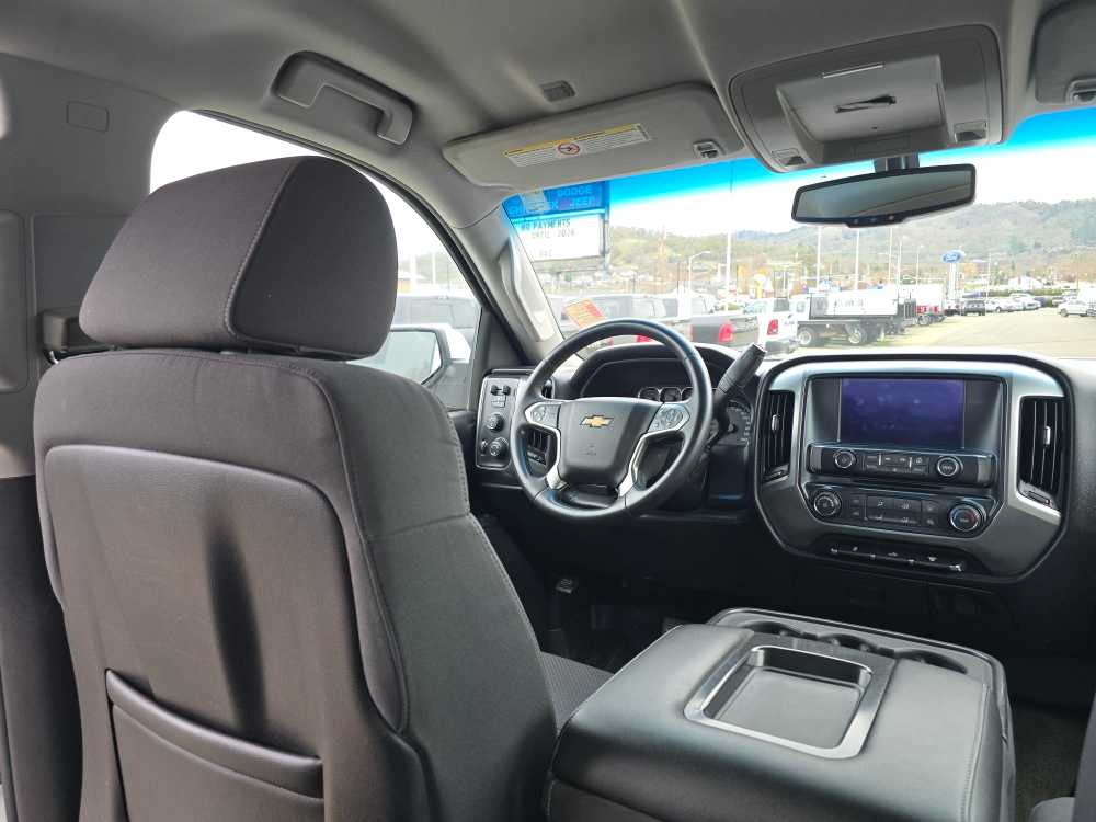 Thumbnail: 2015 Chevrolet Silverado 2500 - 11