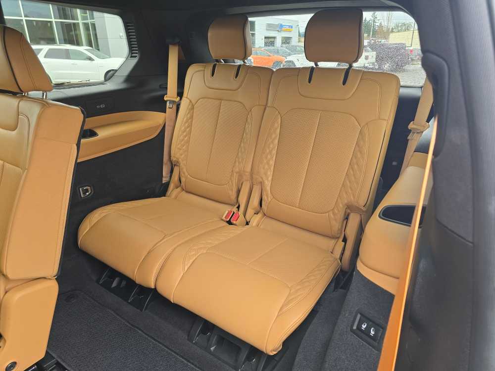 Thumbnail: 2022 Jeep Grand Cherokee - 16