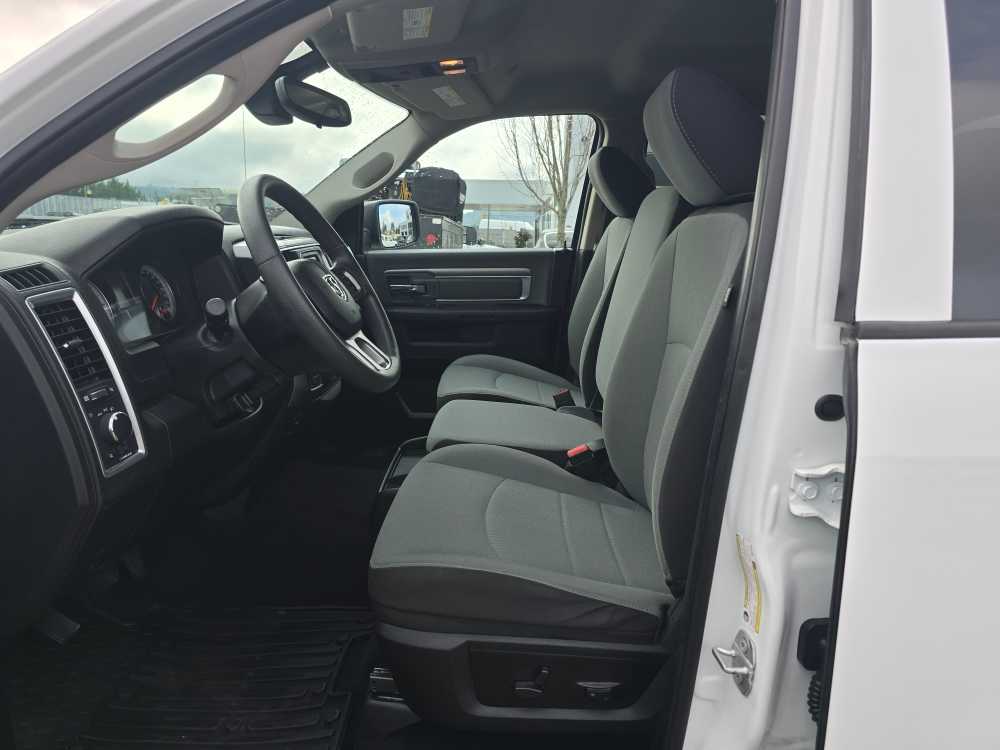 Thumbnail: 2022 RAM 1500 Classic - 10