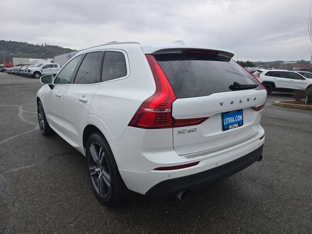 Thumbnail: 2021 Volvo XC60 - 3