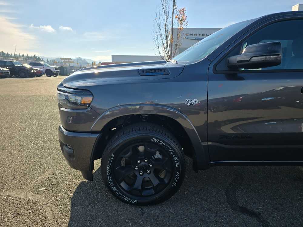 Thumbnail: 2026 RAM 1500 - 18