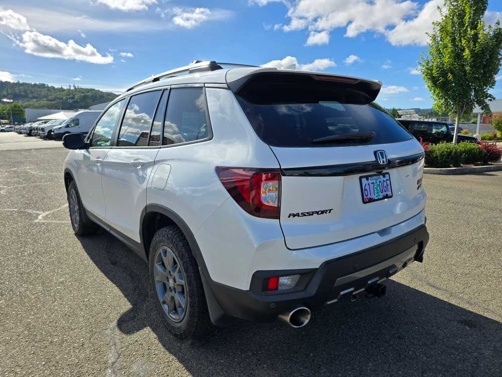 Thumbnail: 2025 Honda Passport - 2