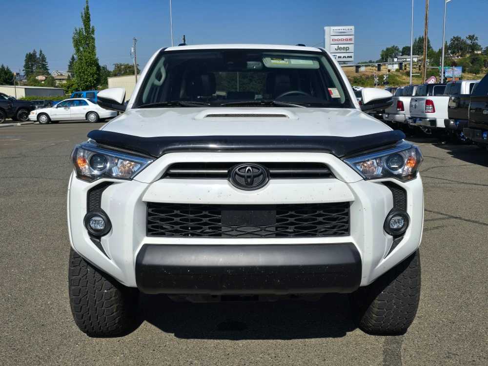 Thumbnail: 2021 Toyota 4Runner - 5