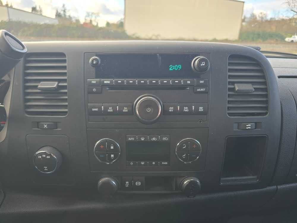 Thumbnail: 2013 GMC Sierra 3500 - 13