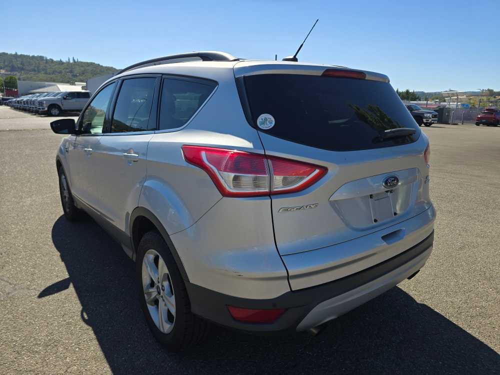 Used 2015 Ford Escape SE with VIN 1FMCU9GX9FUB63767 for sale in Roseburg, OR