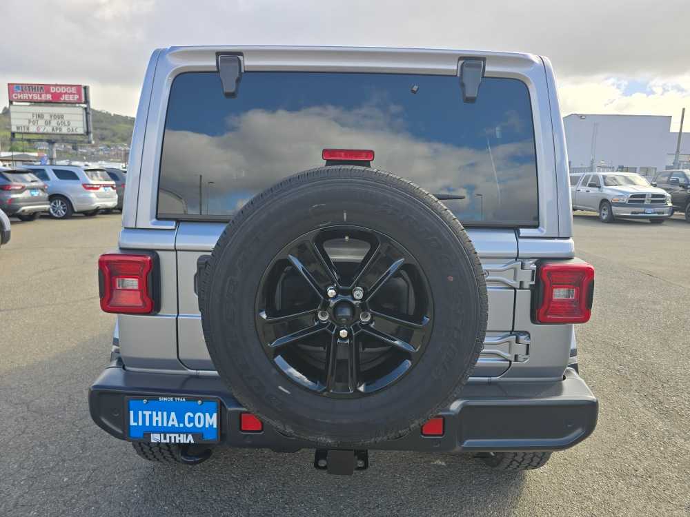 Thumbnail: 2020 Jeep Wrangler - 4