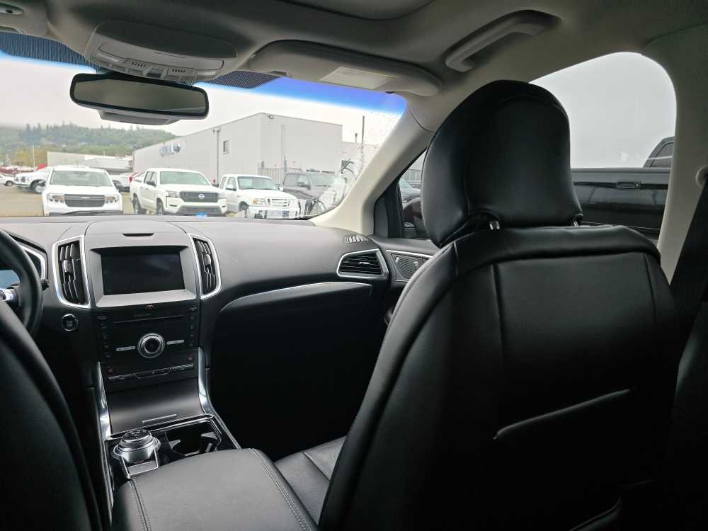 Thumbnail: 2019 Ford Edge - 14