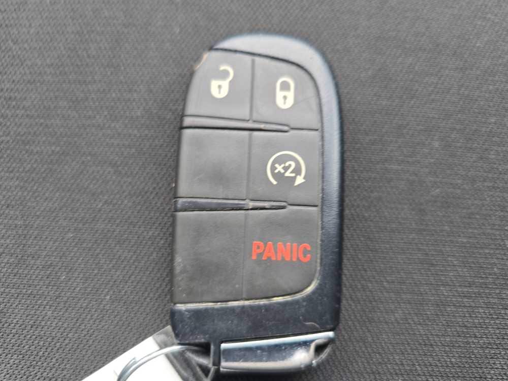 Thumbnail: 2020 Jeep Compass - 21