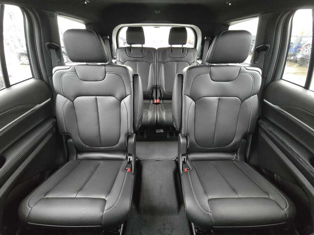 Thumbnail: 2025 Jeep Grand Cherokee L - 18