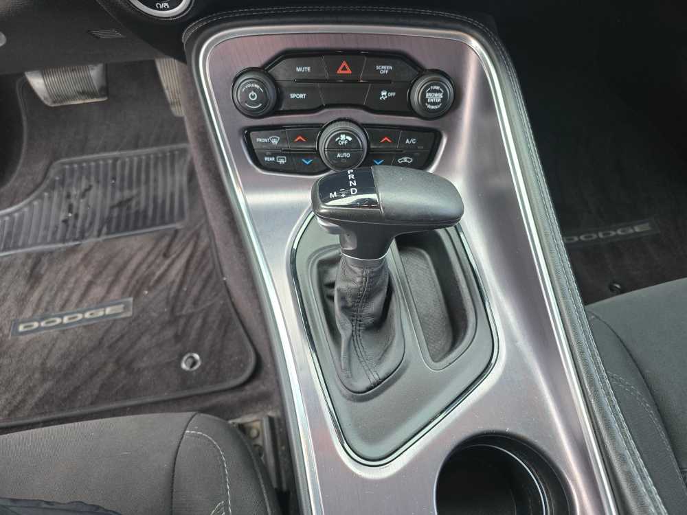 Thumbnail: 2017 Dodge Challenger - 13