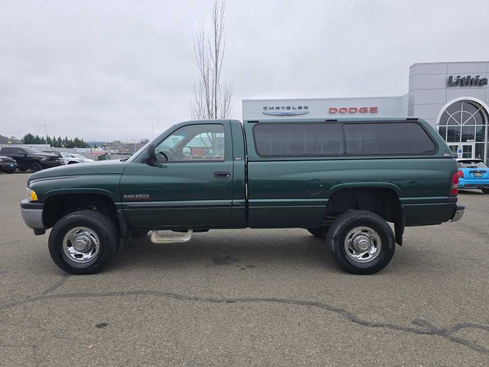 Used 2001 Dodge Ram Pickup ST with VIN 3B7KF26631M252404 for sale in Roseburg, OR