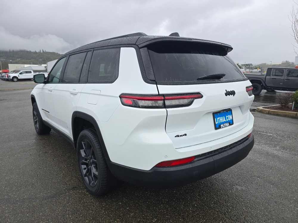 Thumbnail: 2025 Jeep Grand Cherokee L - 3