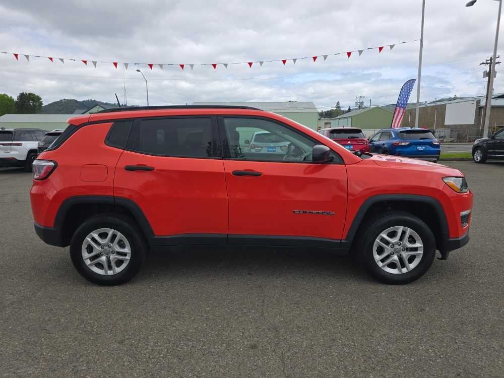 Thumbnail: 2018 Jeep Compass - 6