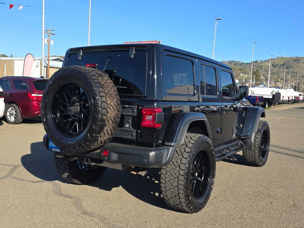 Thumbnail: 2023 Jeep Wrangler - 5