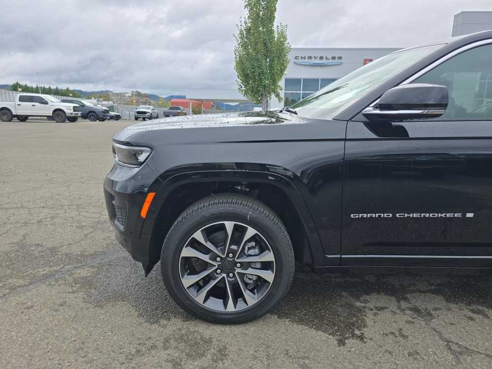 Thumbnail: 2025 Jeep Grand Cherokee L - 19