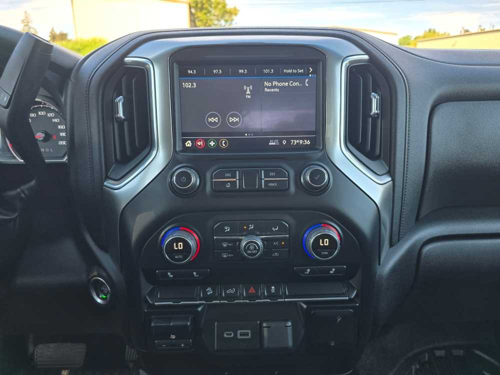 Thumbnail: 2022 Chevrolet Silverado 3500 - 13