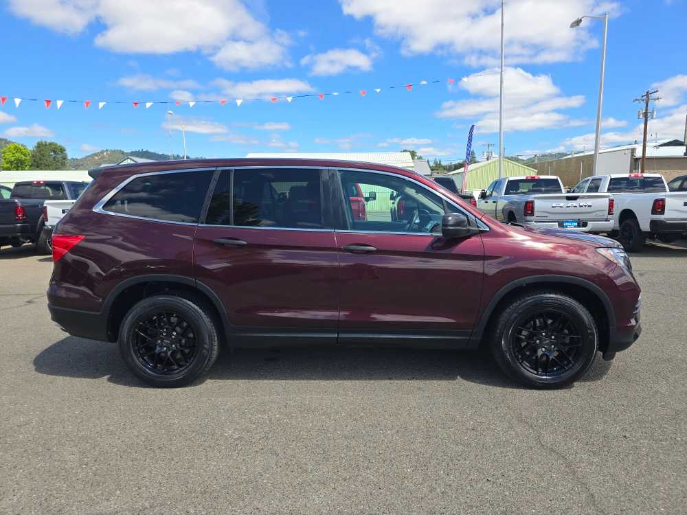 Thumbnail: 2016 Honda Pilot - 6